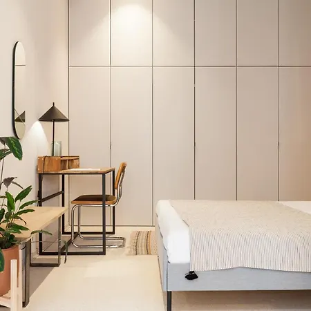 Viva Miragaia Downtown *